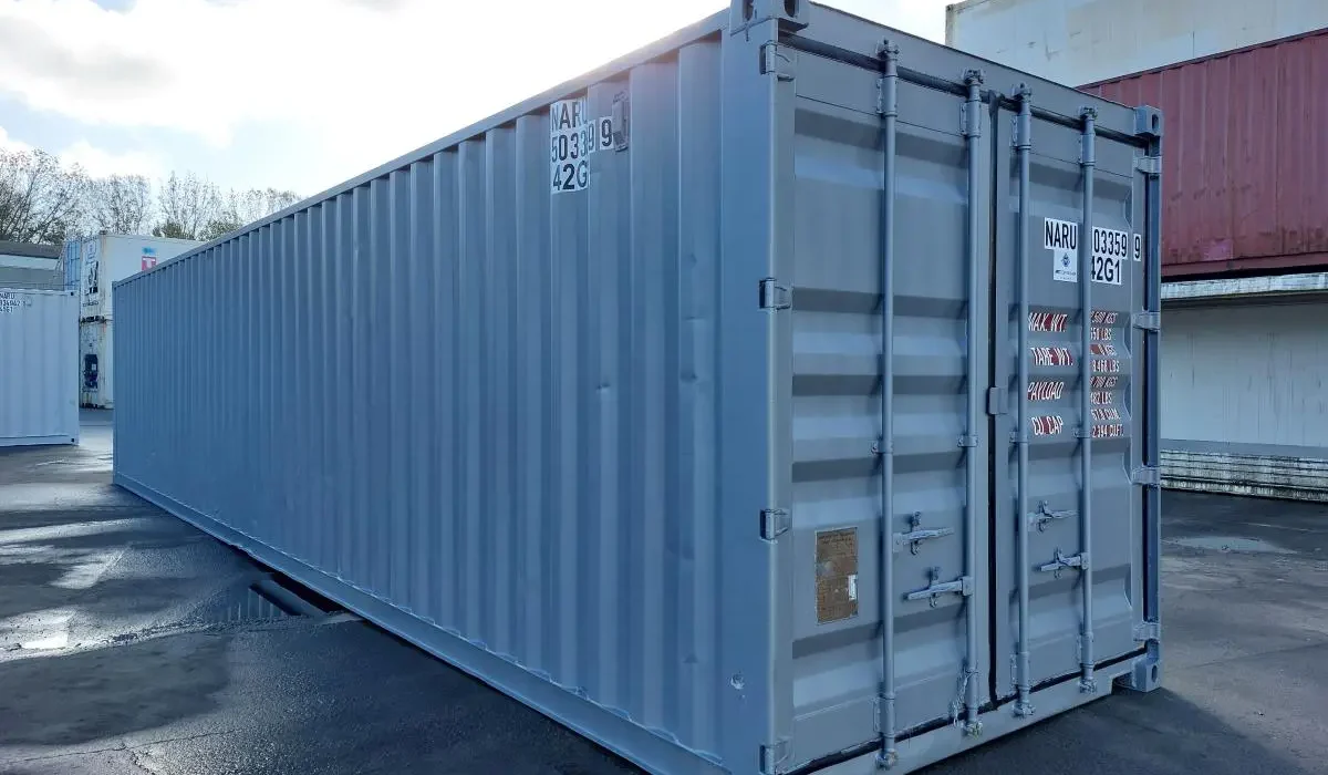 ABMESSUNGEN dER CONTAINER